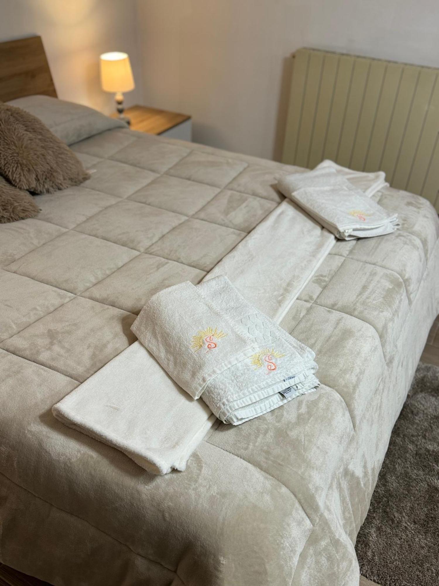 Casa Sole Sofie Apartment Aci Catena Ngoại thất bức ảnh